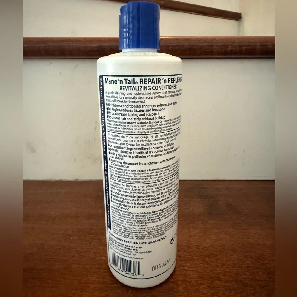 NWT Mane 'n Tail Repair 'n Replenish conditioner
